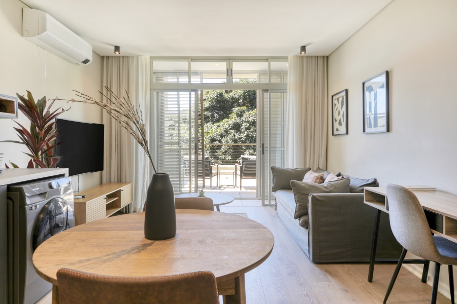 1 Bedroom Property for Sale in Green Point Western Cape